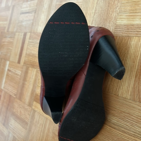 Miz Mooz - Picture 4 of 12